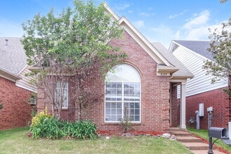 Building Photo - 9134 Cinderhill Cove E
