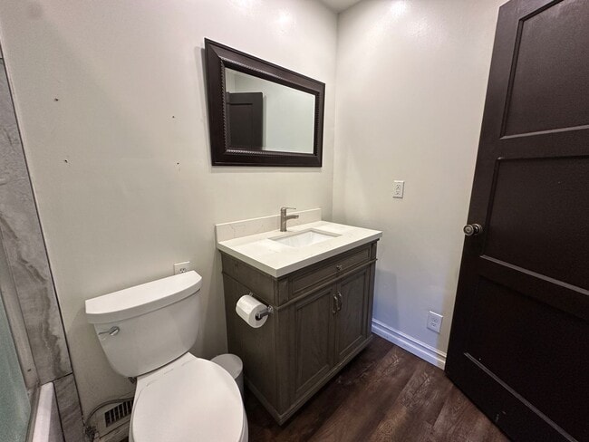 Building Photo - SPACIOUS MANSION WITH 2 PRIVATE ROOMS *FOR...
