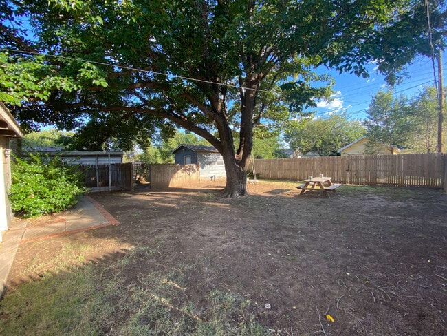 Building Photo - Pre-leasing June 1st! Tech Terrace!