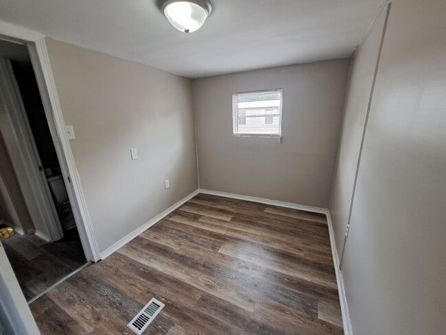 Building Photo - 1BR/1BA updated mobile home close to I10 a...