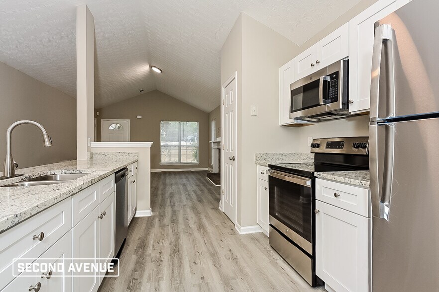 Building Photo - 1013 Olde Town Pl