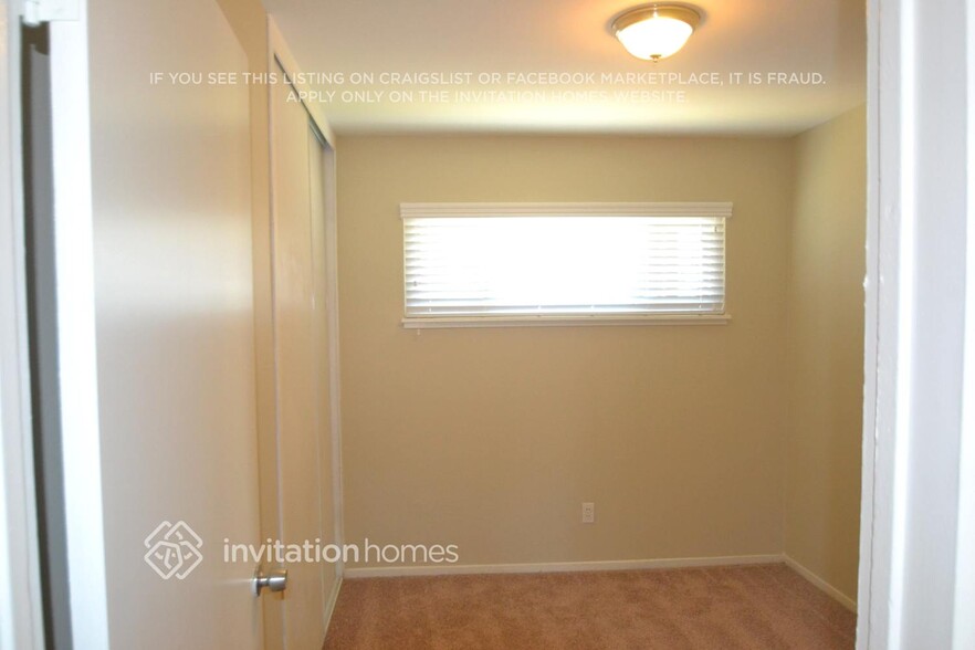 Building Photo - 6517 Elm Ave