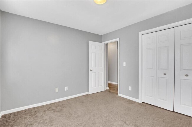 Building Photo - 1411 Cumberland Creek Ln SW