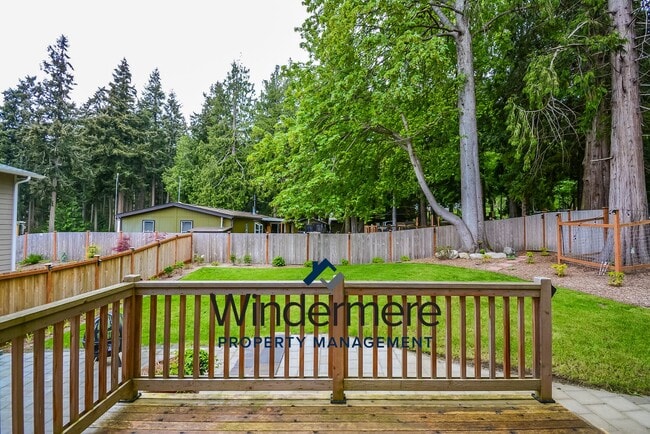 Building Photo - 3 Bed 3 Bath Home in Admirals Cove