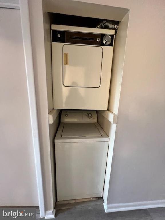 Building Photo - 4828 Silverwood St