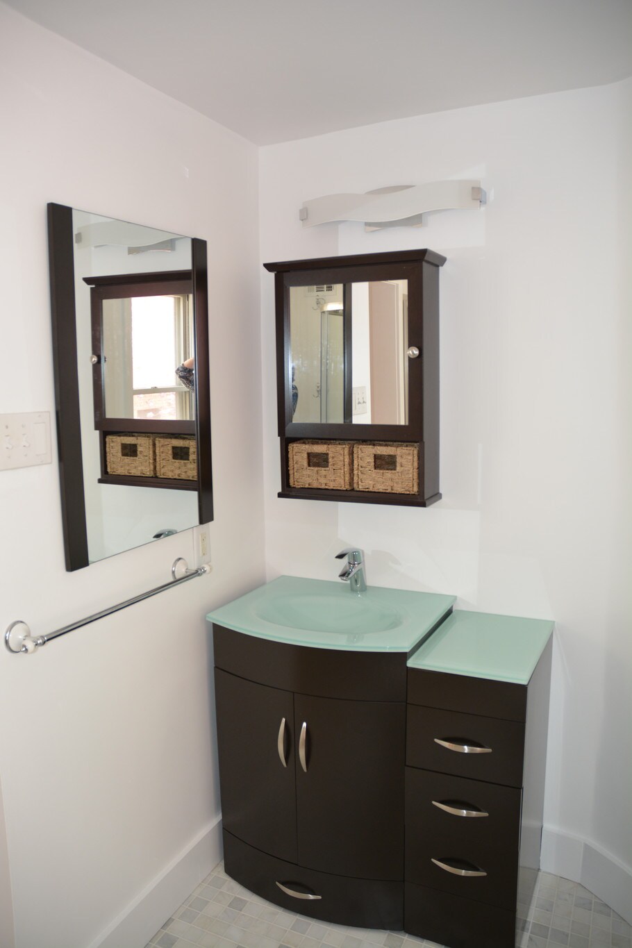 Building Photo - 217 Vine St