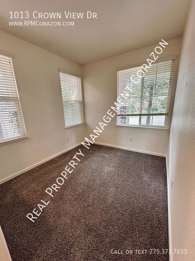 Building Photo - 1013 Crown View Dr