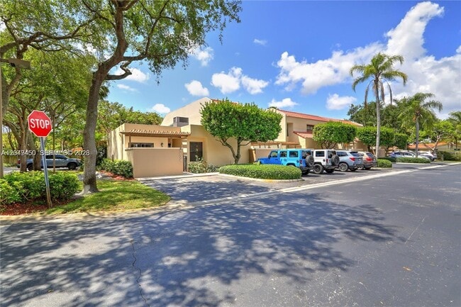 Building Photo - 8124 SW 87th Terrace