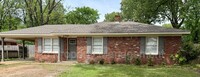 Building Photo - 4700 Willow Rd