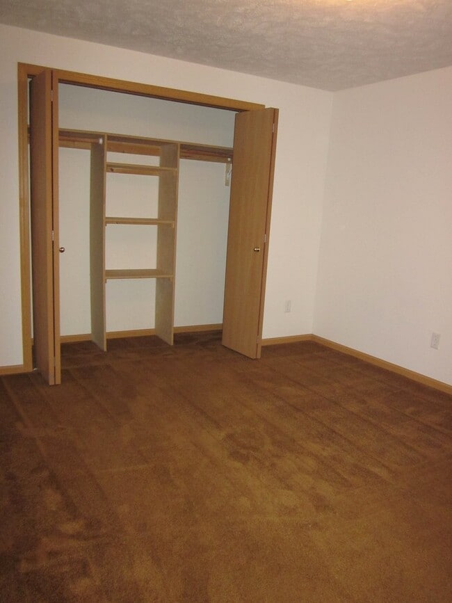 Building Photo - Beautiful Rental Close To East Campus