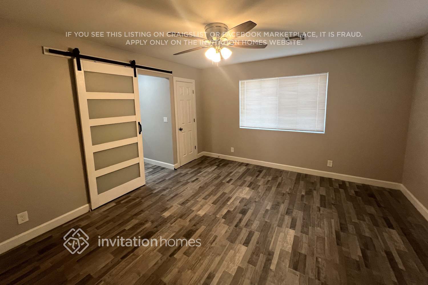 Building Photo - 3520 E Pueblo Ave