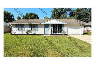 Building Photo - WEST SIDE UPDATED 3 BEDROOM RANCH HOME AVAILABLE NOW!