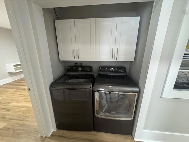 Building Photo - 1400 Gandy Blvd N