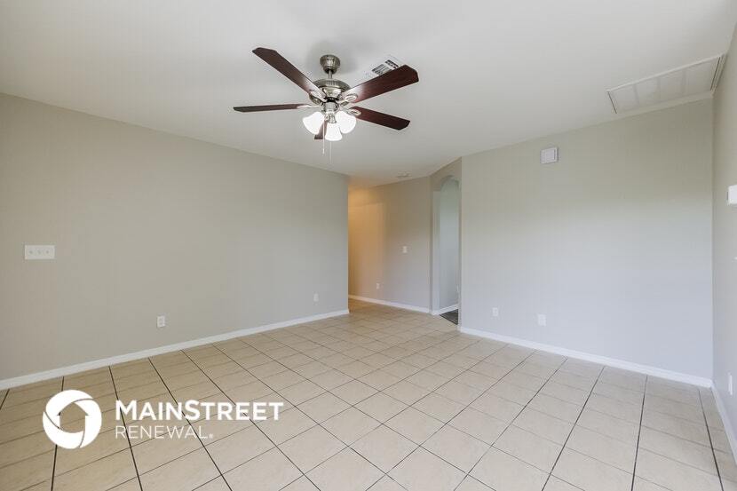 Building Photo - 3206 51st St W