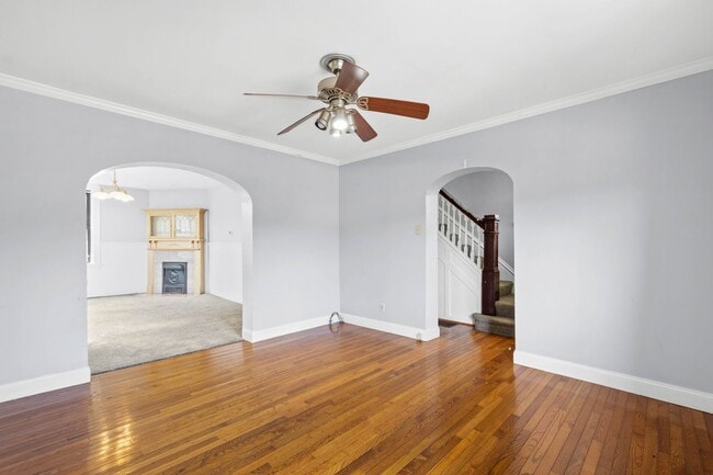 Building Photo - BLACK FRIDAY DEAL! SCORE 50% OFF 1ST MONTH'S RENT IF SIGNED BY NOV. 28! Stunning 4 bedroom home i...