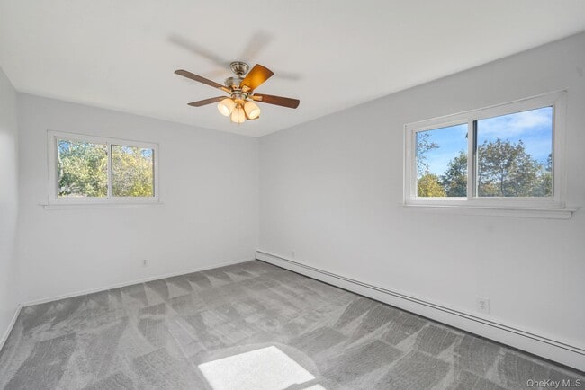 Building Photo - 38 Nassau St