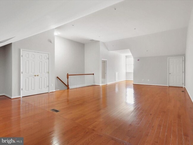 Building Photo - 4815 Dashiell Pl