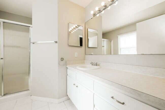 Building Photo - 11804 Dunster Ln