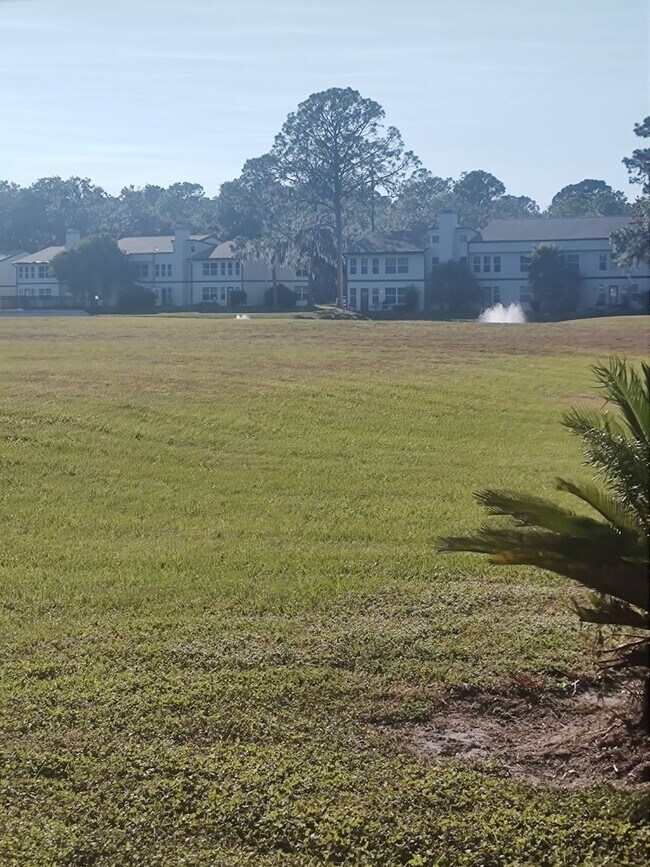 Building Photo - 12201 Sandalwood Dr