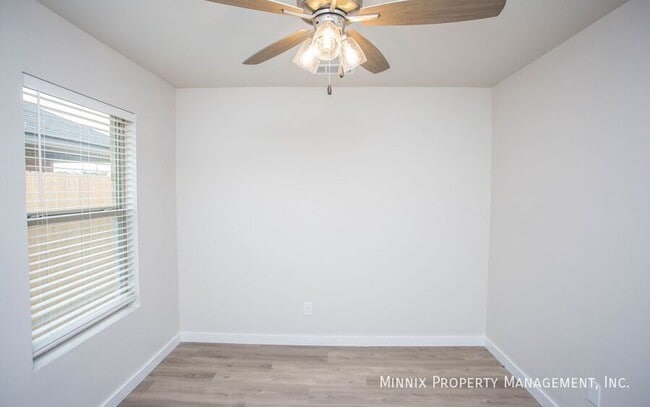 Building Photo - 312 E 77th St