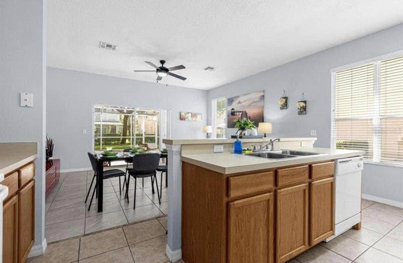 Building Photo - 1711 Retreat Cir