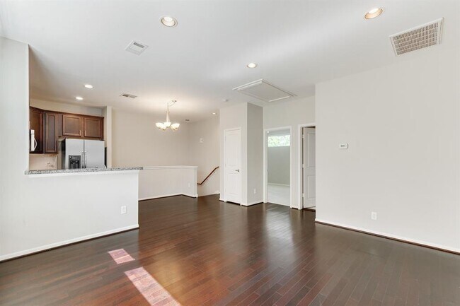 Building Photo - 5312 Avenue J