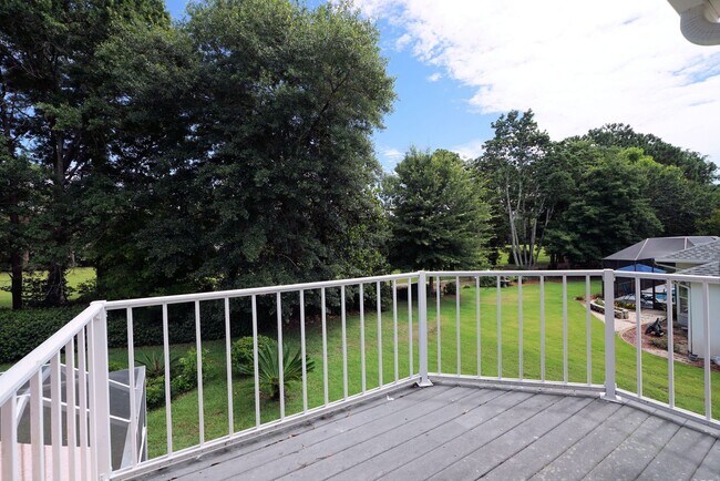 Building Photo - Great Location in Bluewater Bay