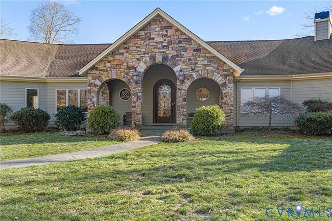 Building Photo - 3535 Meadow Rd