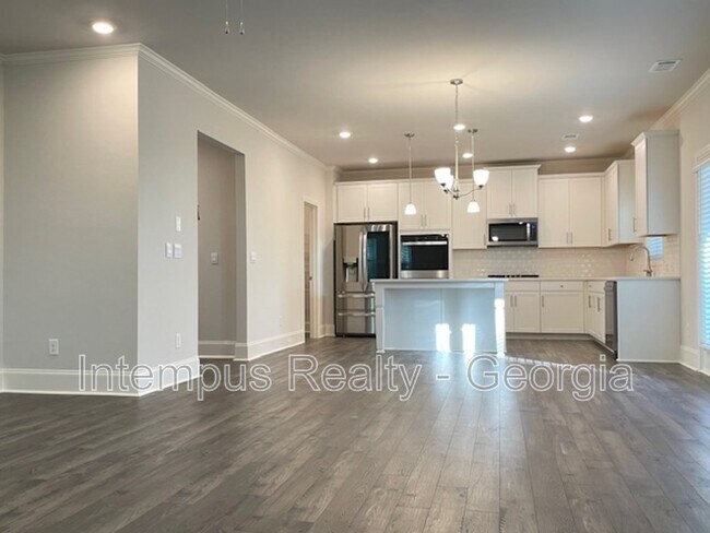 Building Photo - 44 Garnet Dr