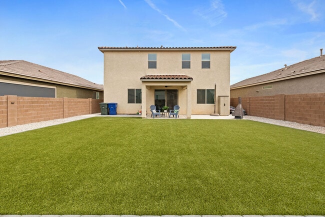 Building Photo - 10020 E CAMELBACK TR