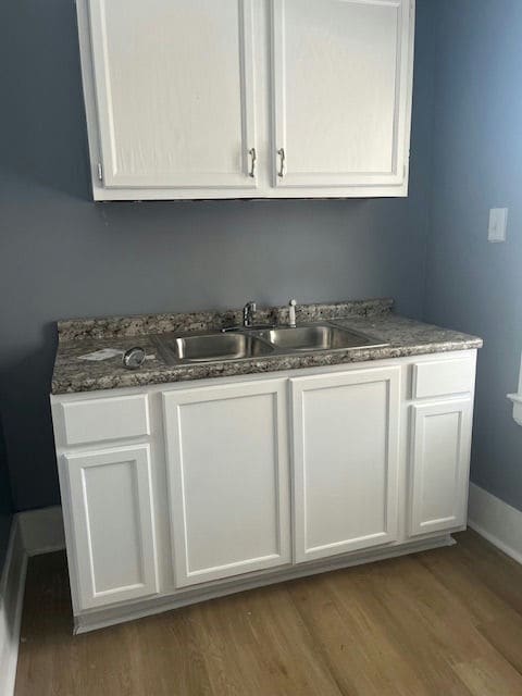 Building Photo - 14805 Darwin Ave