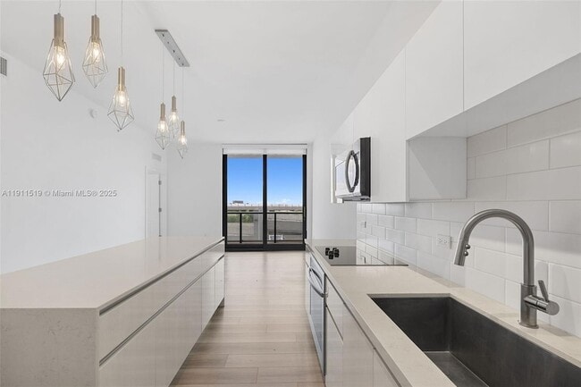 Building Photo - 101 Diplomat Pkwy