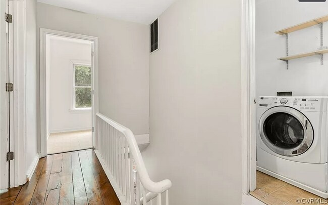 Building Photo - 501 Catherine St