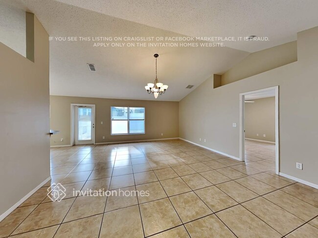 Building Photo - 453 Peace Ct