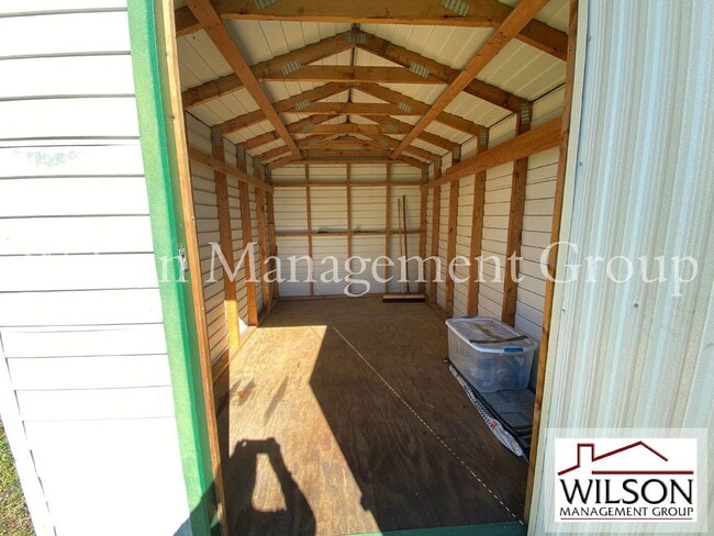 Building Photo - 419 Westminster St