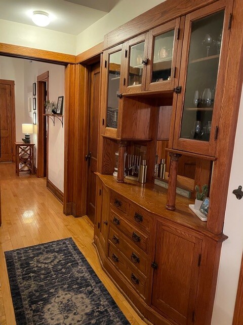 Building Photo - 2217 Rice W St