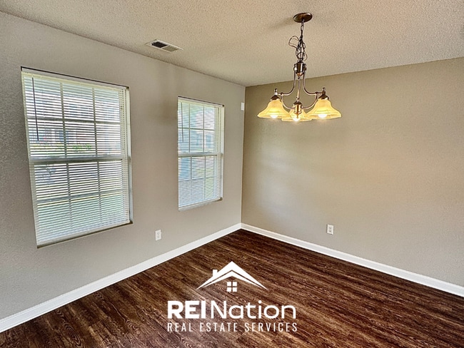 Building Photo - 2-Story 3BR/2.5BA Cordova Rental with 2-Car Garage, Brick Fireplace & Bonus Room Area!