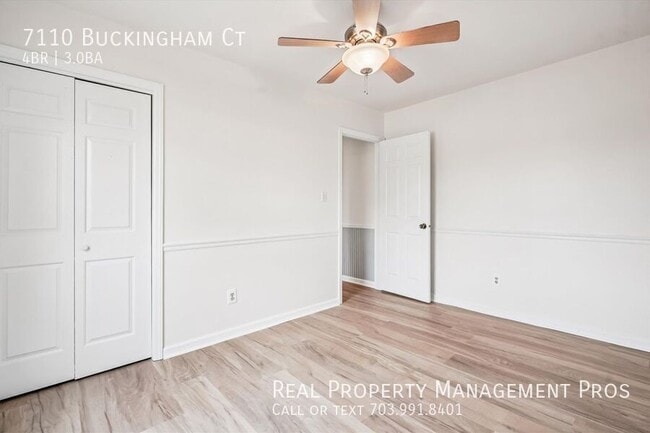 Building Photo - 7110 Buckingham Ct