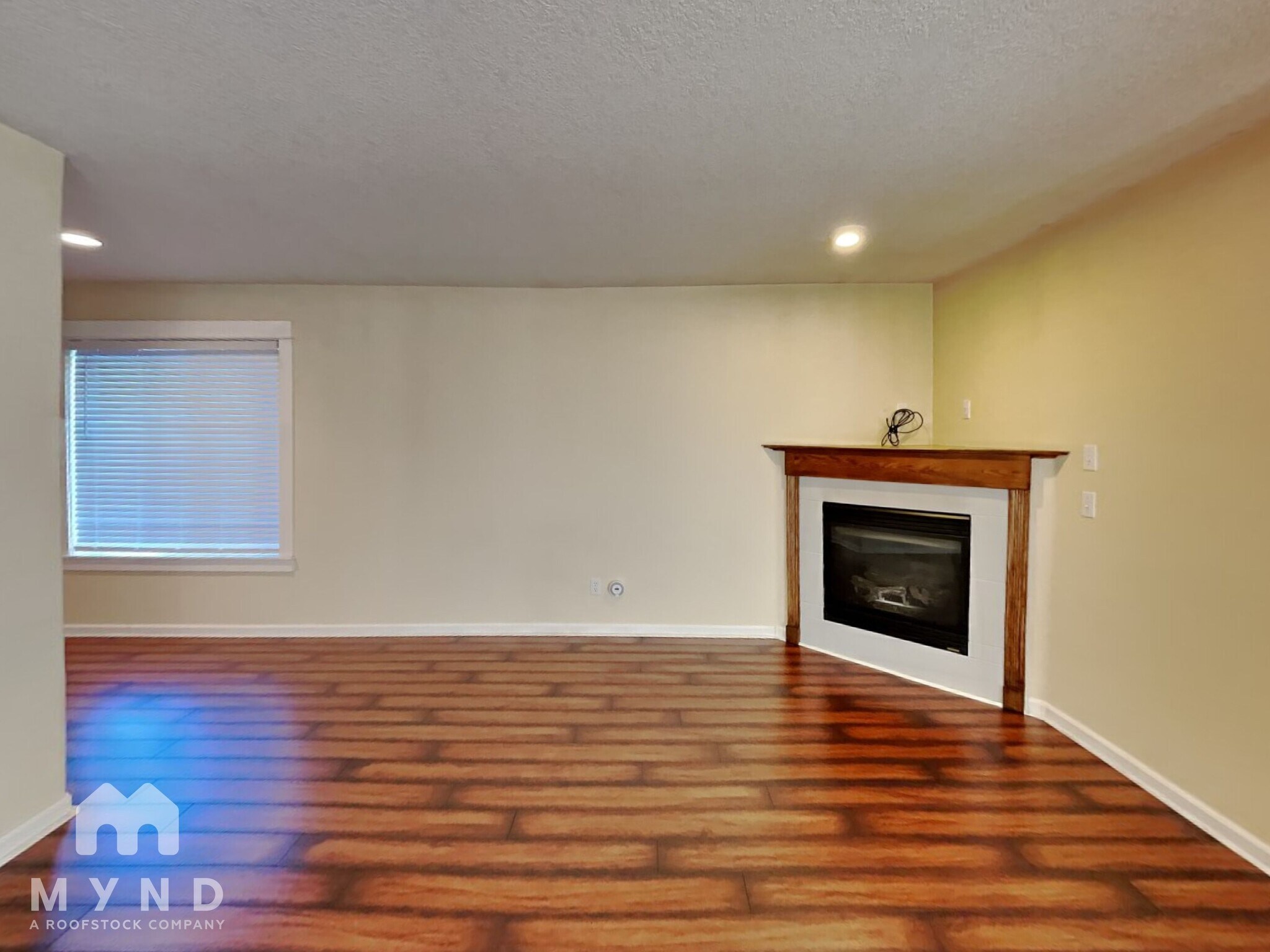 Building Photo - 20157 SW Bernice Ln