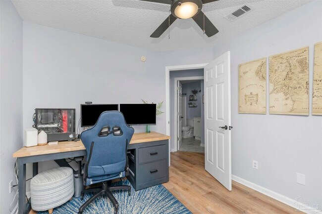 Building Photo - 1512 Galvin Ave