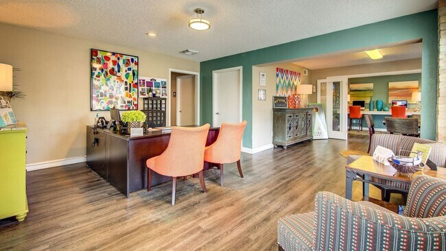 Building Photo - 16339 Stuebner Airline Rd