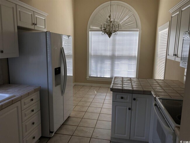 Building Photo - 4327 Windy Heights Dr