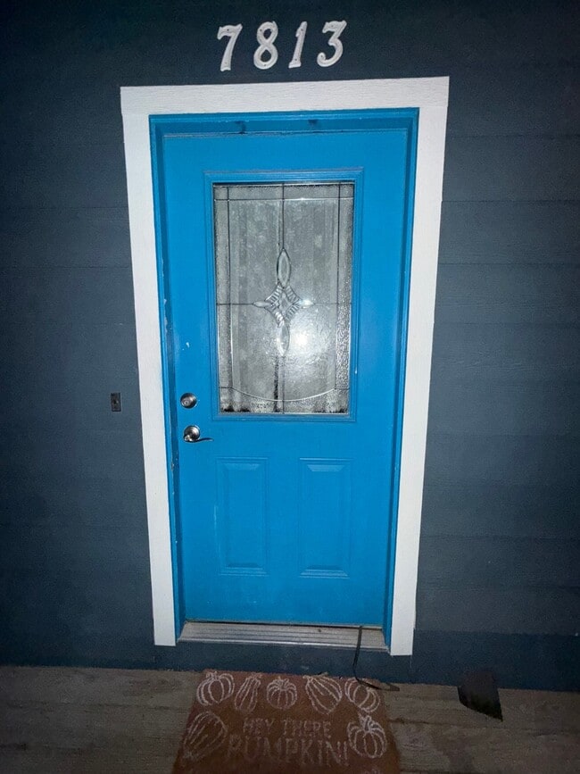 Building Photo - 7813 Canal St