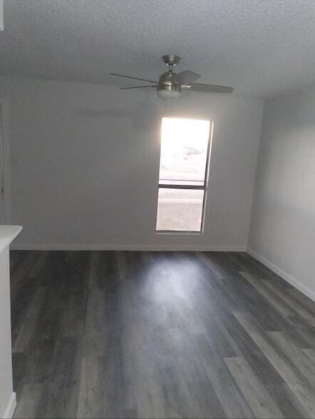 Building Photo - 9464 US-180