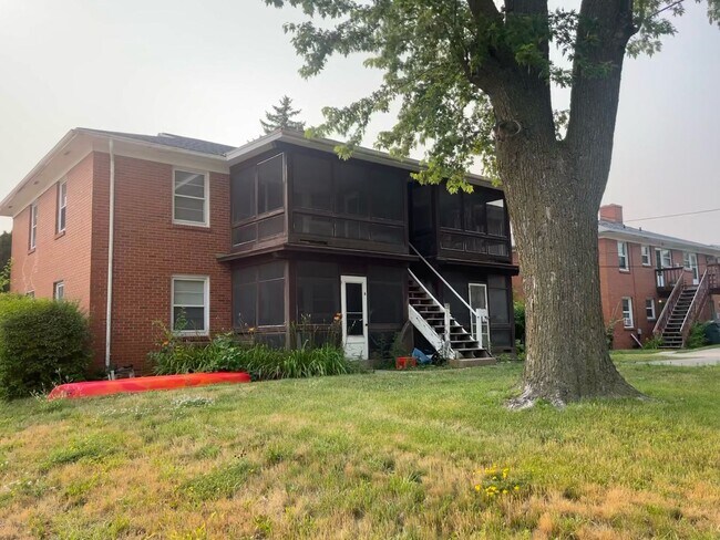 Building Photo - 1217 S Midvale Blvd
