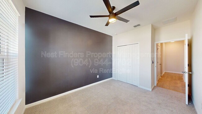 Building Photo - 389 Charlie Way