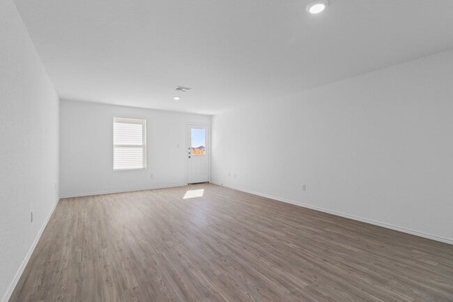 Building Photo - 7602 Chancery Gate