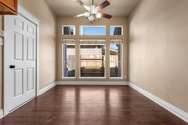 Building Photo - 3610 Hill Family Ln