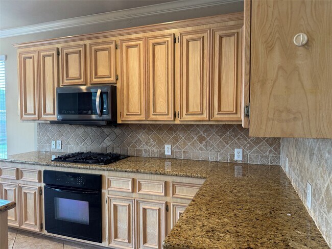 Building Photo - 2311 Echo Harbor Dr