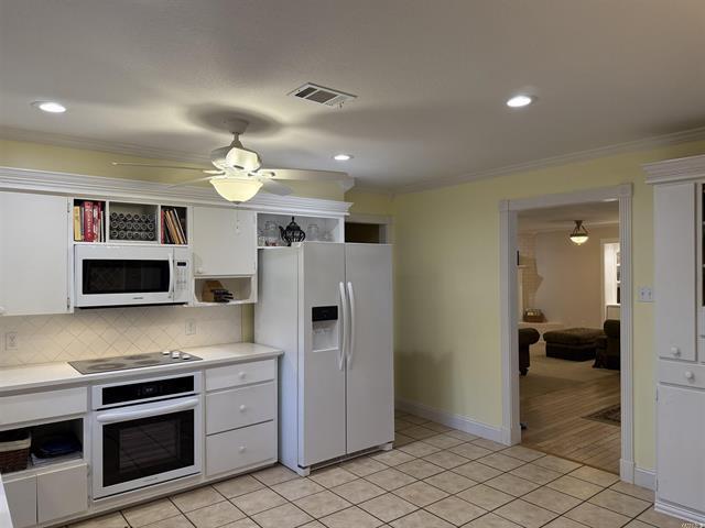 Building Photo - 1115 Salem Rd